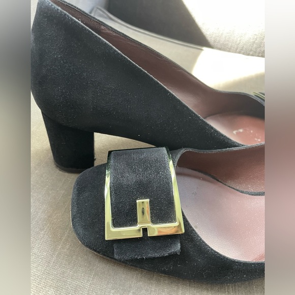 Bruno Magli Classic Square Toe Black Suede Pumps 10 - Picture 5 of 5